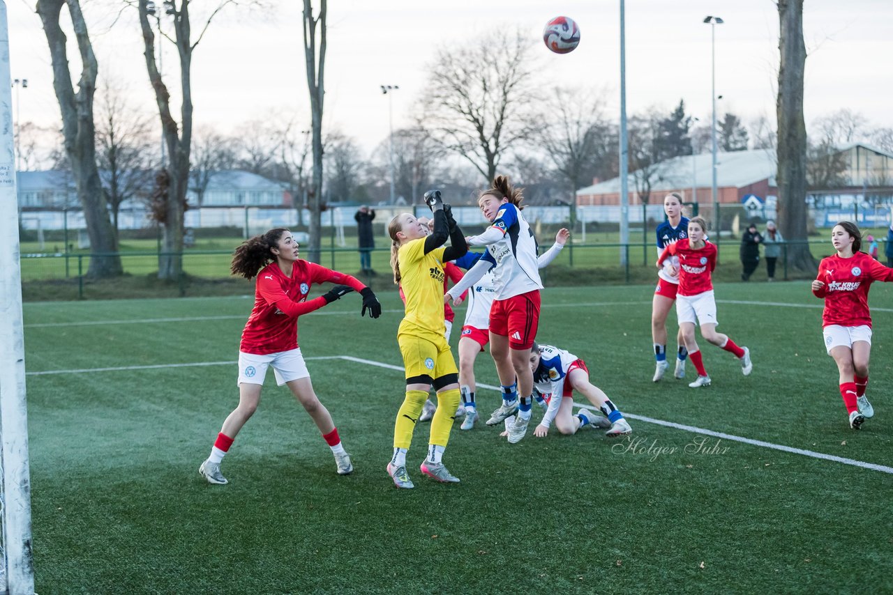 Bild 408 - wBJ Hamburger SV - Holstein Kiel : Ergebnis: 8:0